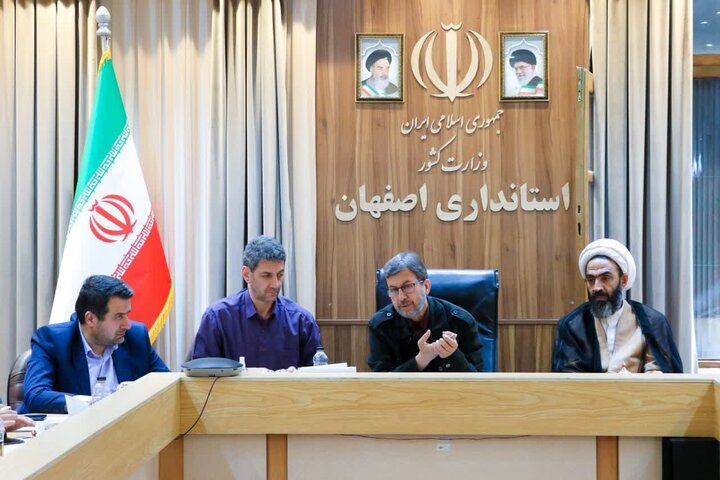 صنعتگران سنگ برای توسعه شهرک صنعتی محمودآباد همدل باشند صنعتگران سنگ برای توسعه شهرک صنعتی محمودآباد همدل باشند